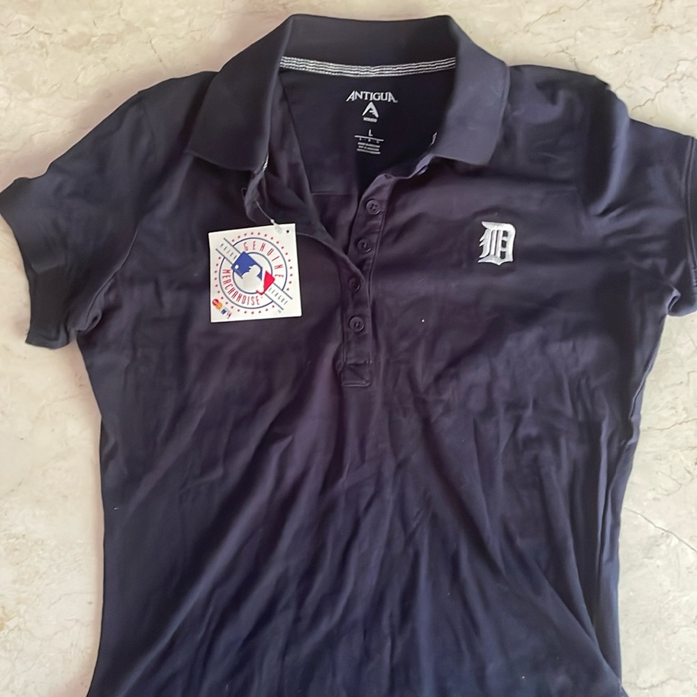 NWT Detroit Tigers Baseball polo style cap sleeve shirt Antiqua women’s L